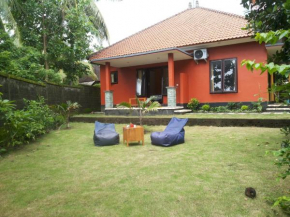  Gede's Homestay  Tembok